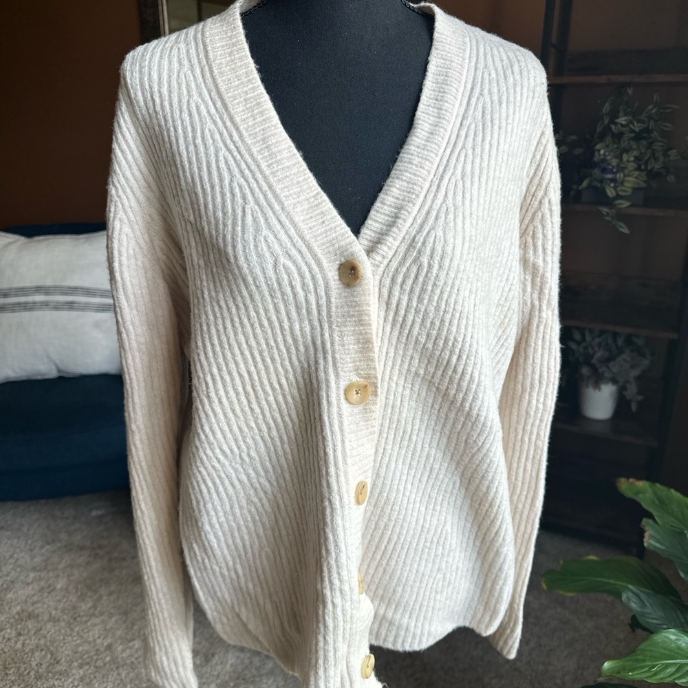 Athleta Cream Button-Up Women's Wool Sweater